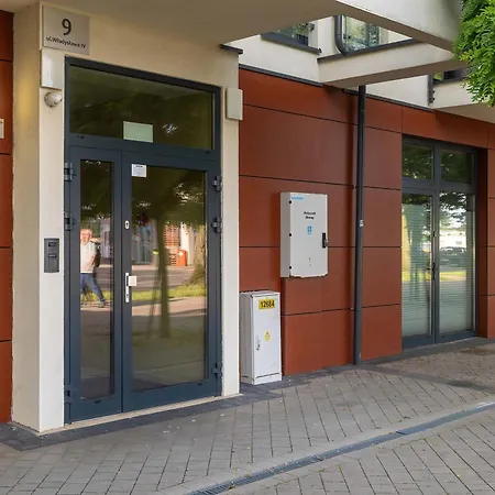 With A River View Parking & Balcony By Renters Daire *