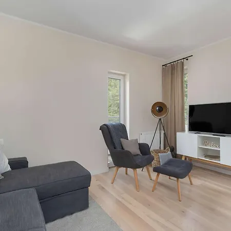 With A River View Parking & Balcony By Renters Swinoujscie