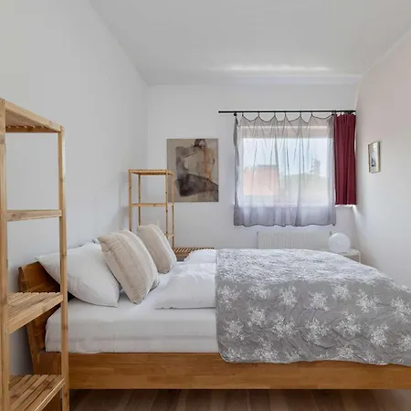 With A River View Parking & Balcony By Renters Swinoujscie
