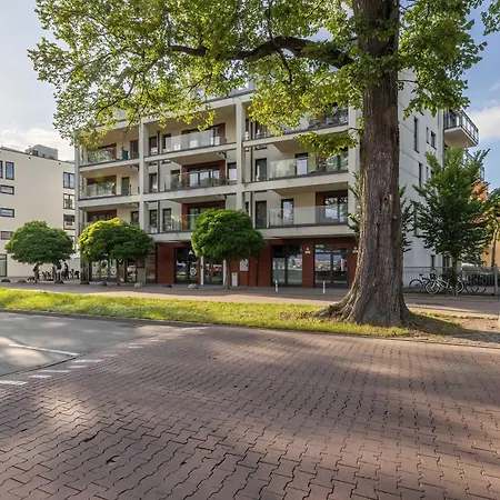 With A River View Parking & Balcony By Renters Daire